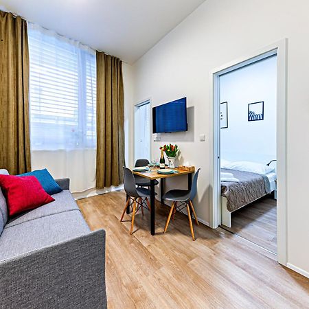 Kora Apartments Andel Прага Екстер'єр фото