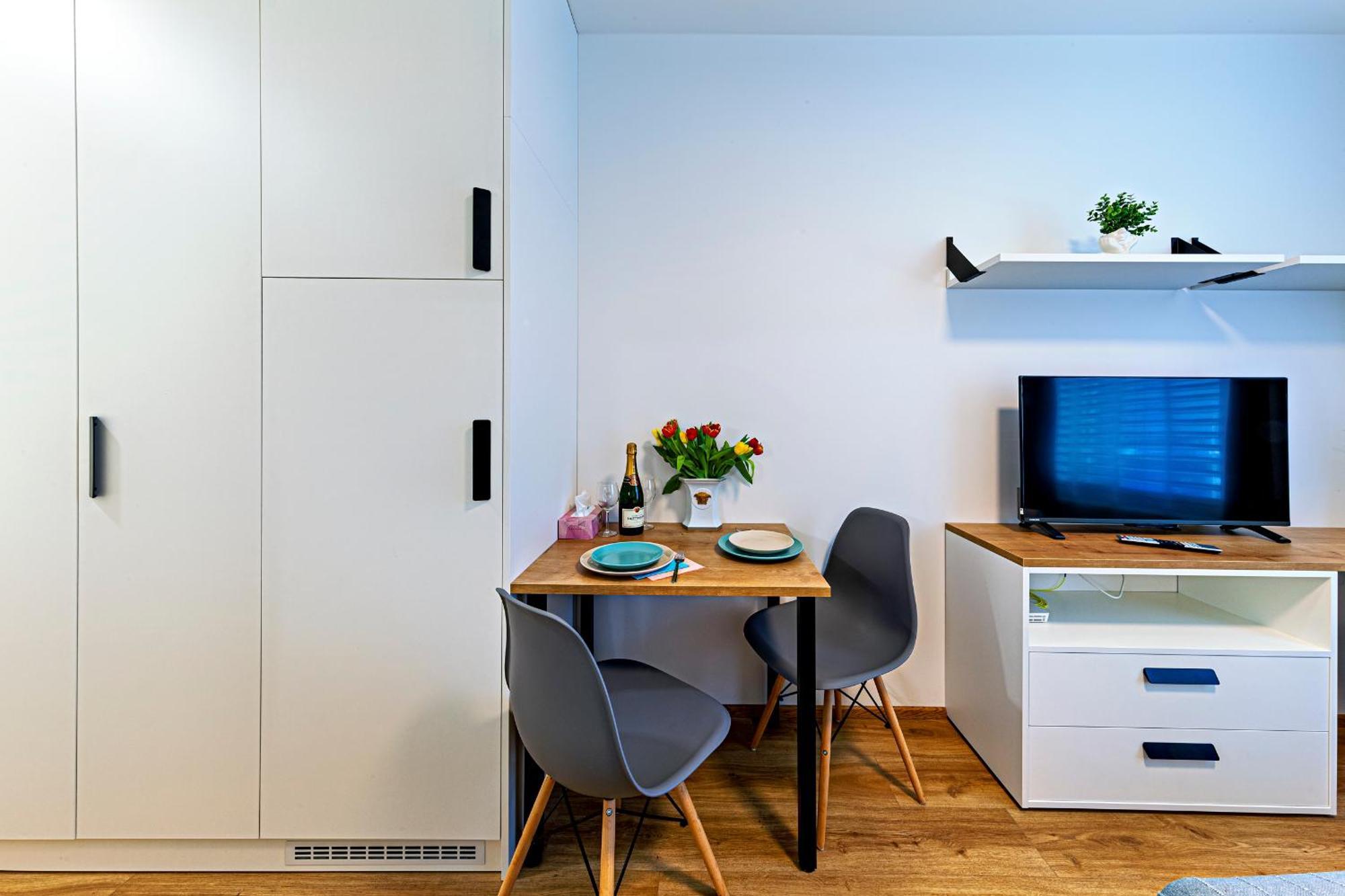 Kora Apartments Andel Прага Екстер'єр фото