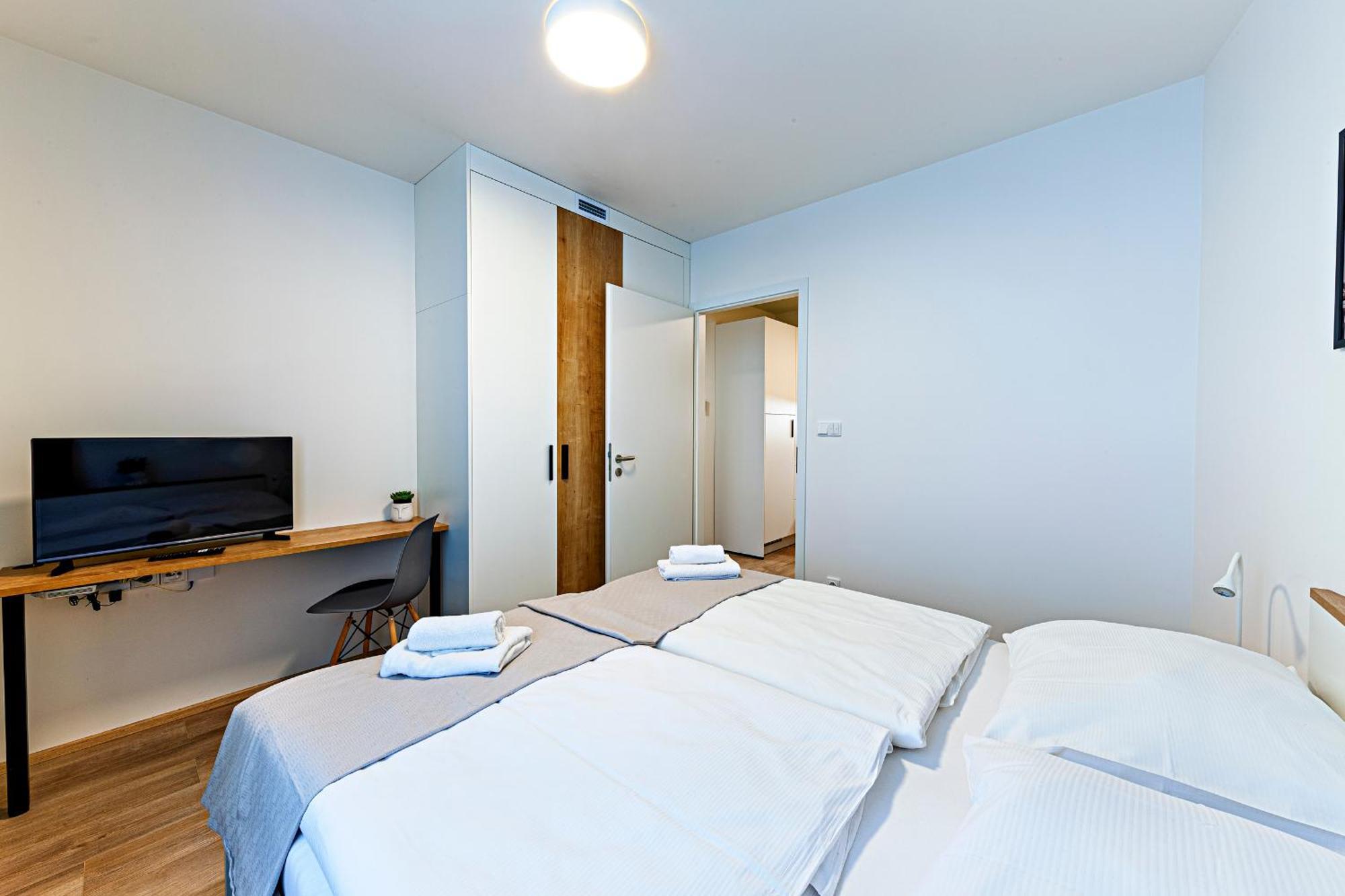 Kora Apartments Andel Прага Екстер'єр фото
