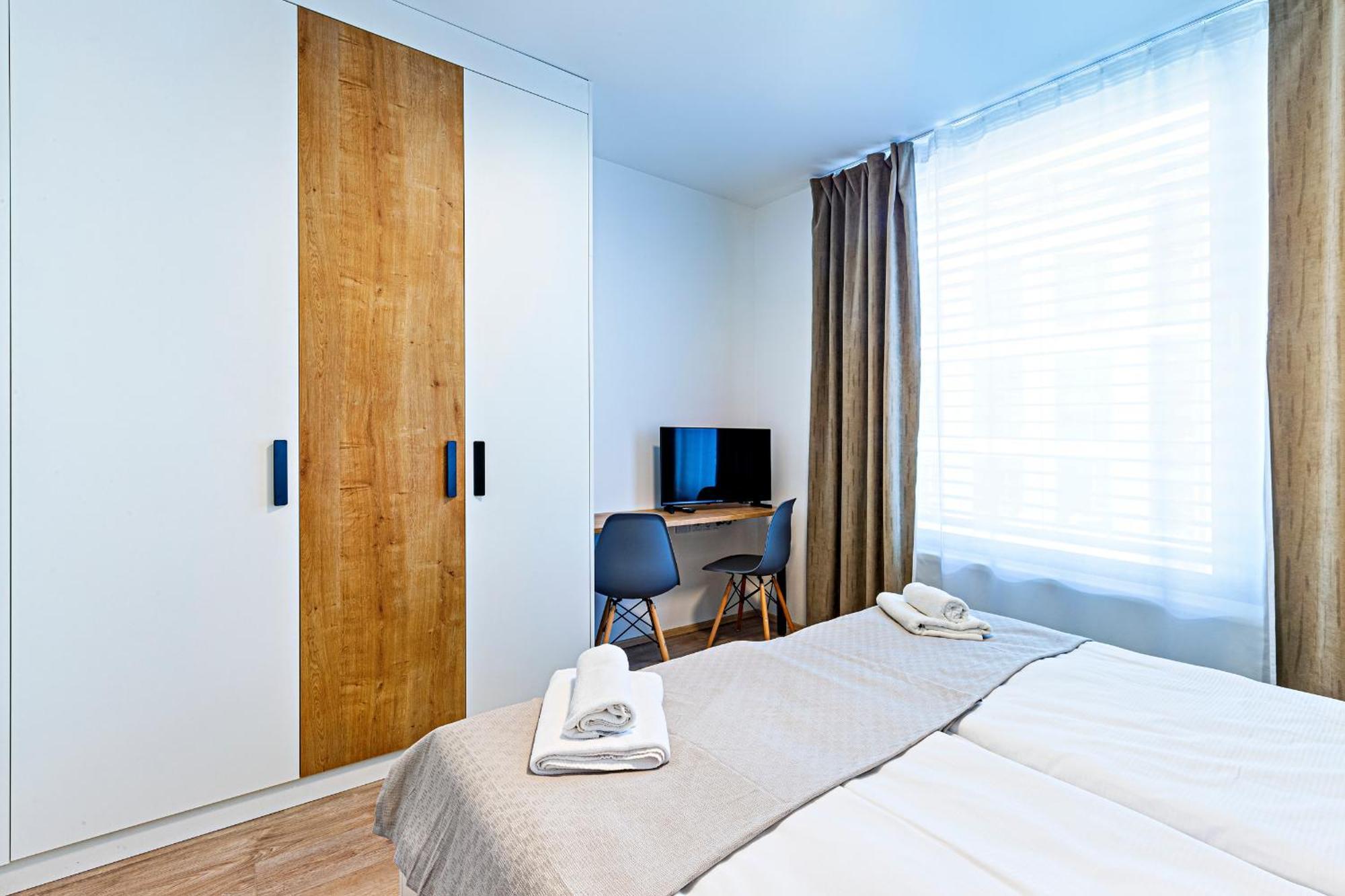 Kora Apartments Andel Прага Екстер'єр фото