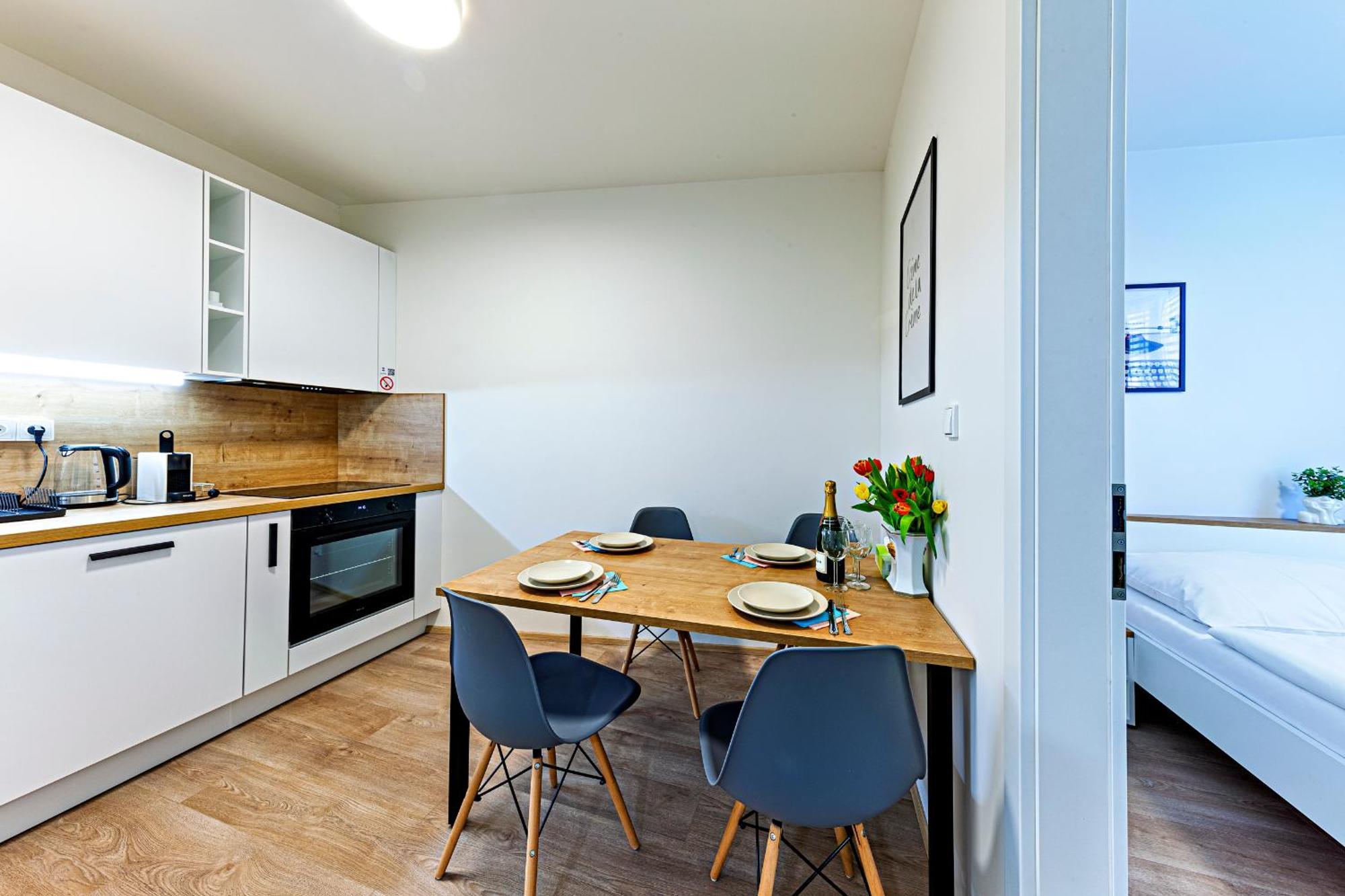 Kora Apartments Andel Прага Екстер'єр фото